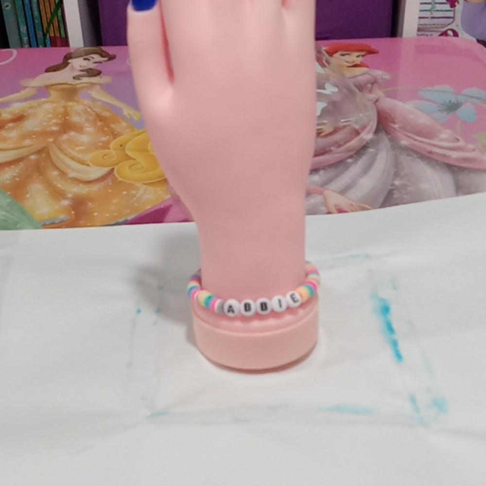 Bracelets - Picture 2 of 4